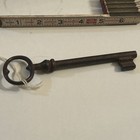 Antique Heart Bow Skeleton Gare Key 5.75" Large Heavy Forged Iron Rim Lock 1/269 — photo 9