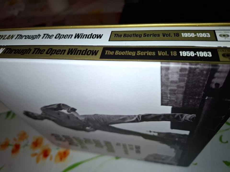8 CD BOB DYLAN Bootleg Series 18 - Through The Open Window 2025 - Bild 2 von 4