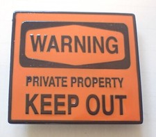 "WARNING PRIVATE PROPERTY KEEP OUT" NOVELTY BELT BUCKLE BUCKLEWORKX PEWTER NEW