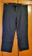 Scrub Pants New Without Tags, 1 Pocket Medium, 29.5 In. Inseam. Black B11 