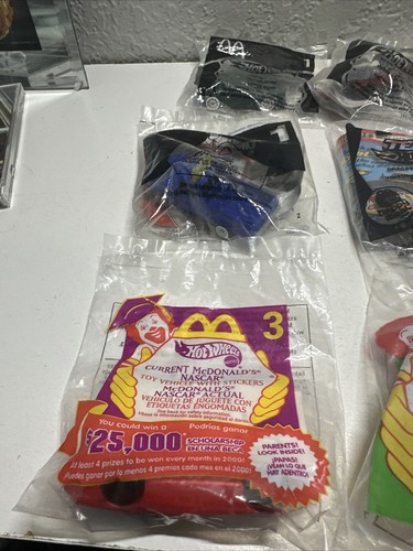 McDonalds Happy Meal Toys Hot wheels &Matchbox Bundle 1 - Picture 2 of 13