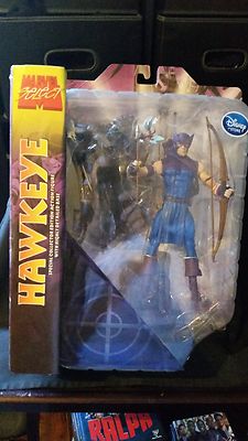 MARVEL SELECT HAWKEYE FIGURE (SPECIAL COLLECTORS EDITION) DISNEY STORE