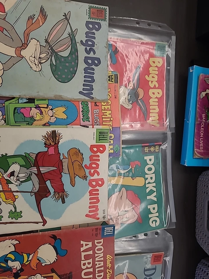 Lot Of Looney Tunes/ Disney Comics - Image 2 of 4