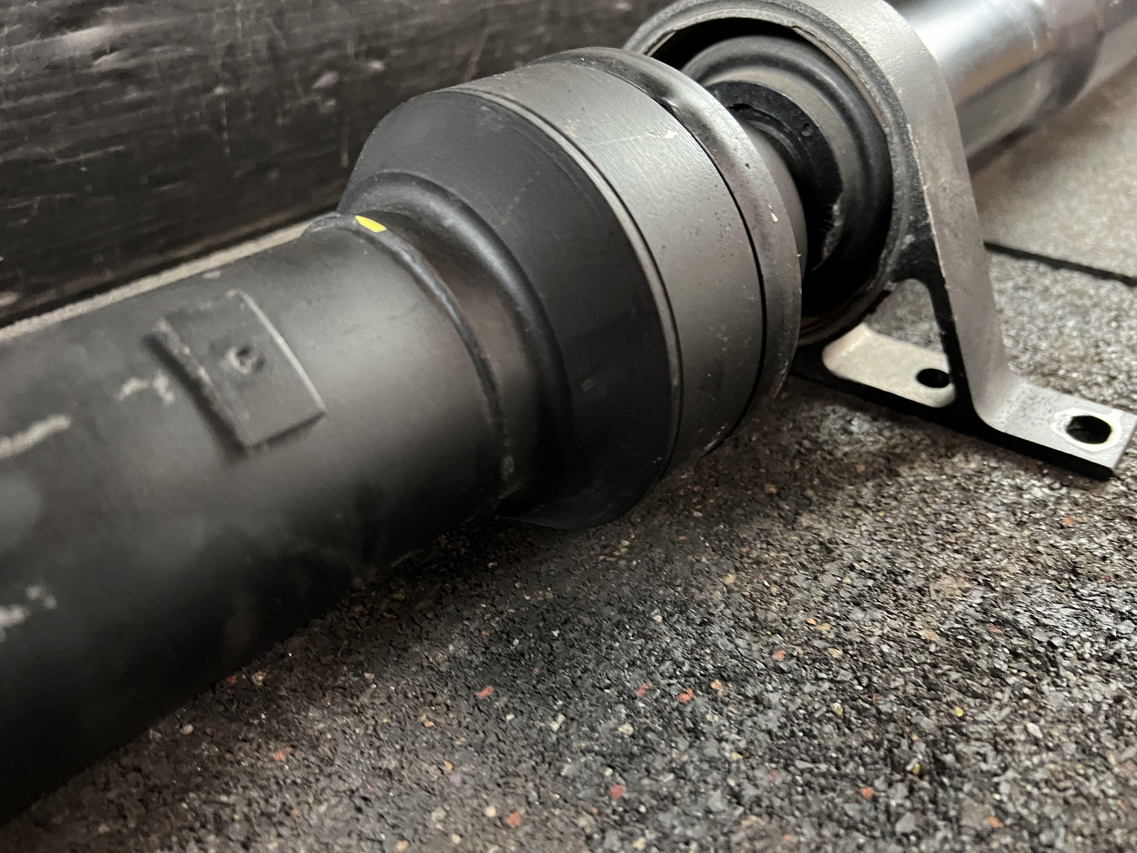 14-17 MASERATI GHIBLI 3.0 AWD AT REAR DRIVE SHAFT W-WF=26" W-WR=20"