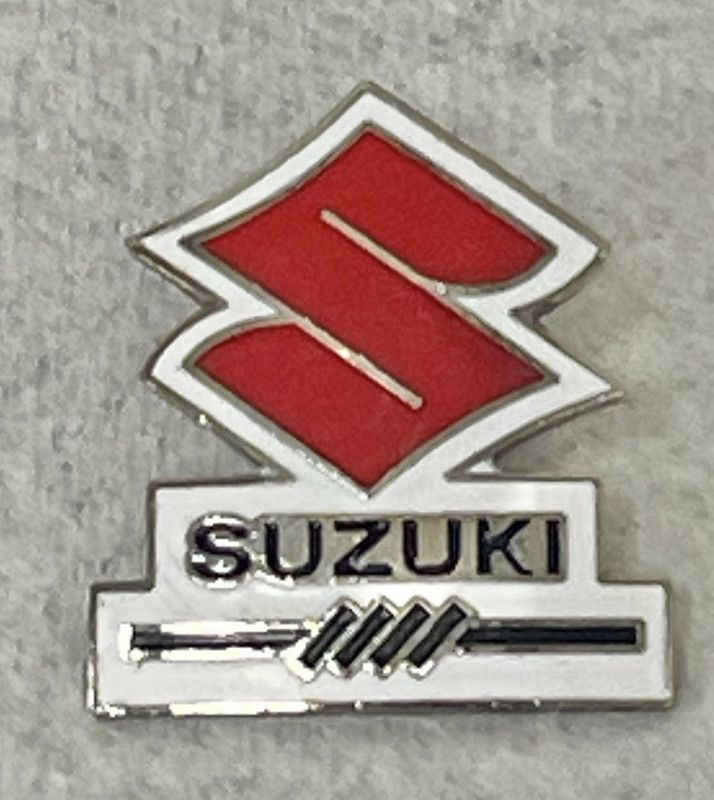 RARE Suzuki Logo Lapel Pin Gold Trim Red And White Collectible Vintage