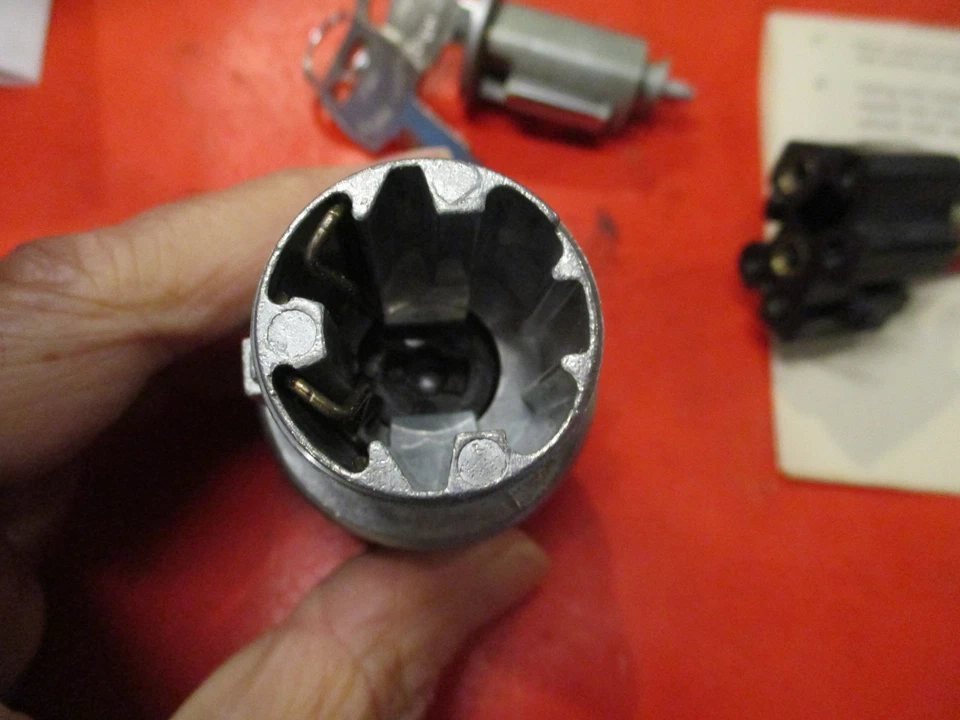 FORD F100, F250-F350 MUSTANG-COUGAR-LINCOLN 1968-70 ENCENDIDO-INTERRUPTOR-LLAVE-ARNÉS Foto 2 de 4