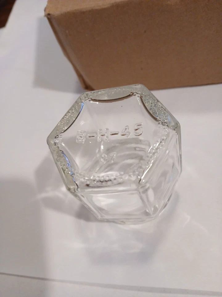 24 New 1.5 oz Hexagon Sample Jars 43-2010 G02-02W~CASE24 (24 Count) - Image 3 of 4