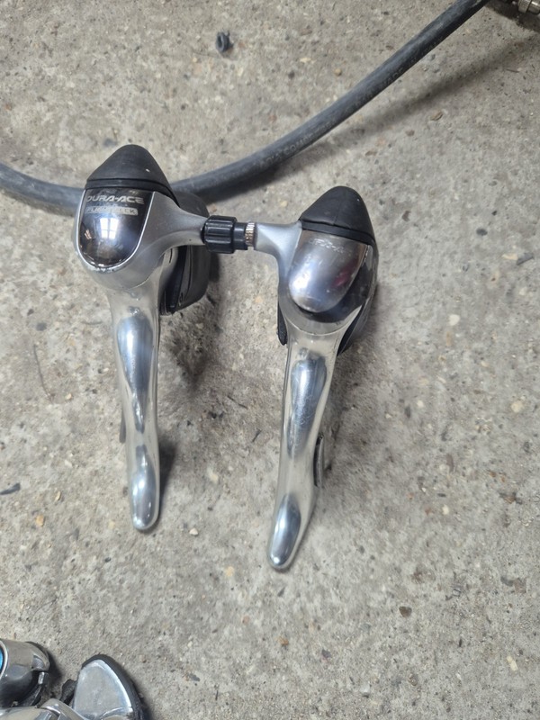 Shimano Dura Ace  2x9 Speed Sti Shifter/brake Levers Flight Deck ST 7700