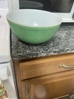 Pyrex Green Mixing Bowl (Green exterior/white interior)