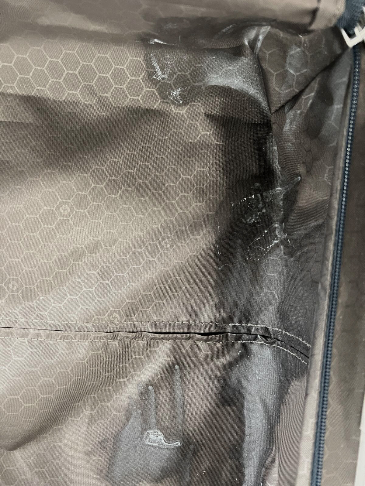 $400 Samsonite Freeform 21" Blue Luggage Carry-On Expand Hard Spinner Suitcase