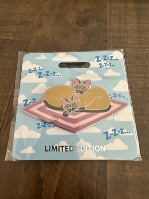 Disney D23 WDI MOG Lady and the Tramp Si and Am Cat Nap Pin LE 300 Rare