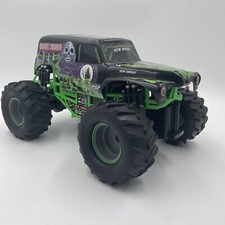 New Bright 1:10 RC 9.6V Monster Jam Grave Digger Truck. No remote. Crawler. Rare