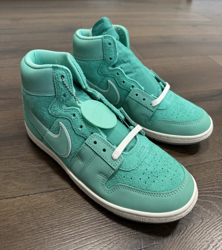 Size - 9.5 Mens Nike AIR SHIP PE SP 'CORPORATE GOT 'EM'