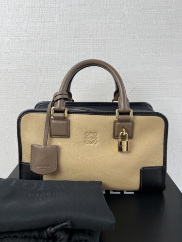 Loewe Amazona 28 beige