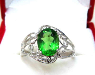 R1516G Mt. St. Helens Waldgrüner Helenit 7 x 9 mm 1,6 kt Sterlingsilber Ring