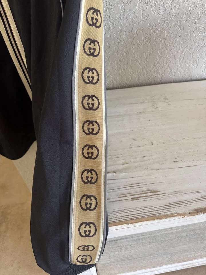 RARE GUCCI 598861 GG RIBBON OVERSIZE TECHNICAL JERSEY TRACK JACKET SIZE LARGE - Image 2 of 4
