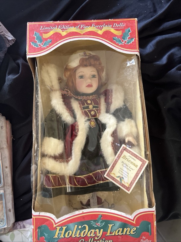 2003 DOLLEX Holiday Lane Limited Edition Collection "BRIANNA” Porcelain 17" Doll