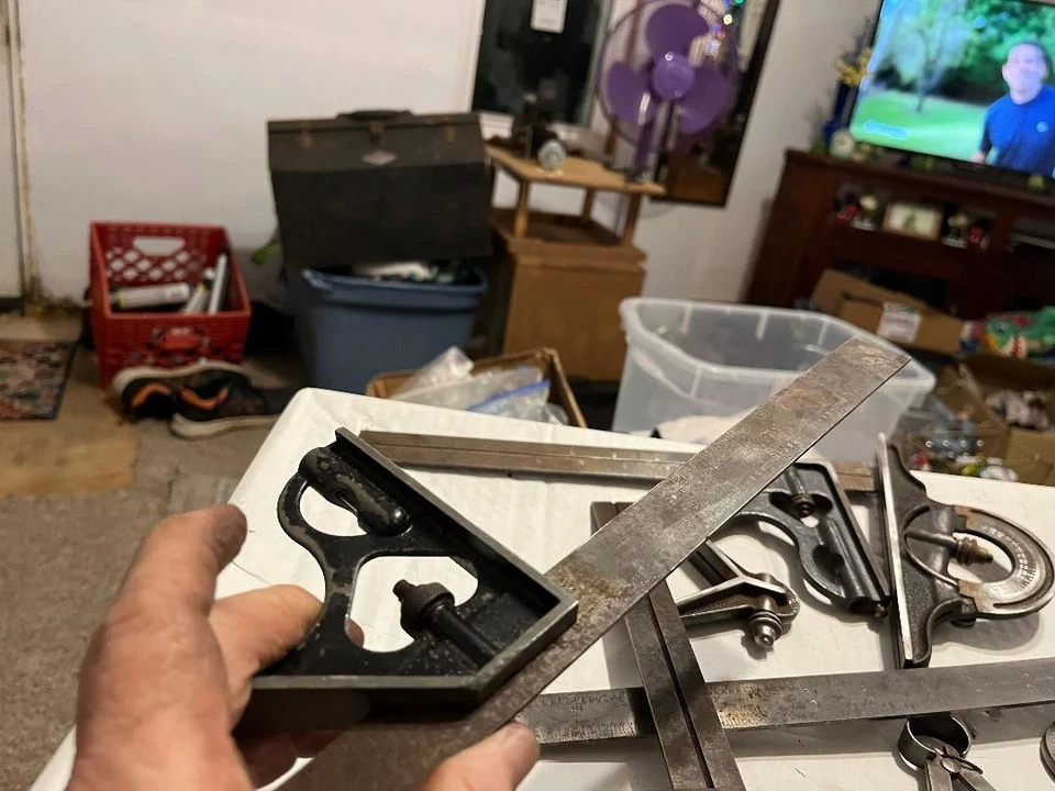 Starrett 18 Inch Combination Square, micrometer, other brand squares - Image 3 of 4