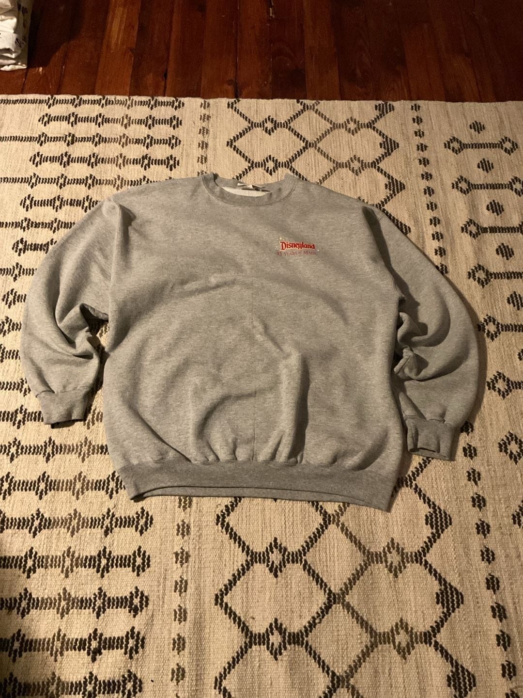 Vintage 2000 Disneyland 45 Years of Magic Mickey Mouse Grey Crewneck Sweatshirt