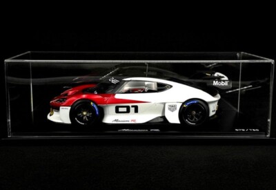 Spark Porsche Mission R 2021 White / Red Dealer Limited
