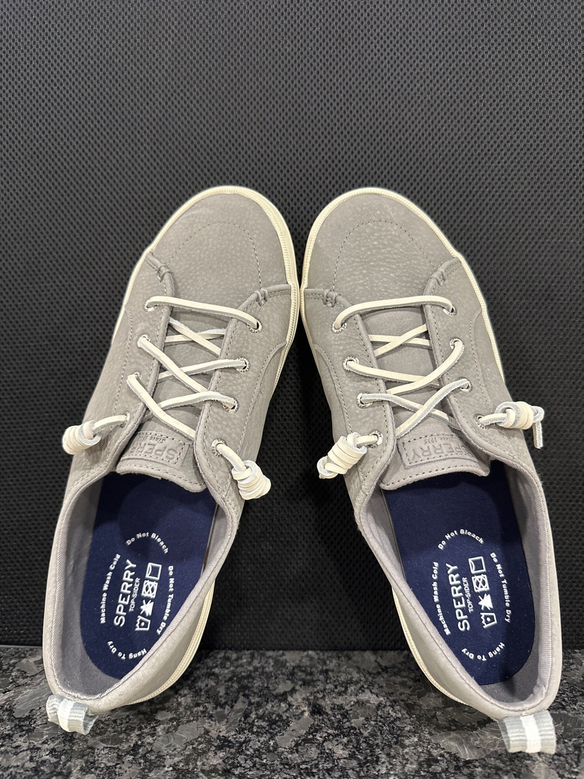 Sperry Mens Grey Canvas Boat Shoes with White Sole & Striped Pull Size 11