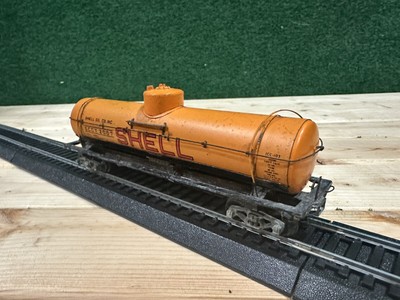 Ho Scale Shell Oil Tanker (Rusty)
