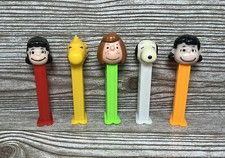 Vintage Lot of 5 Peanuts Pez Candy Dispensers Snoopy, Woodstock, Lucy, Pep Patty