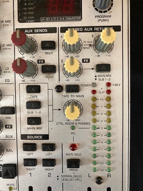 Behringer Eurorack Ub1622fx-pro Mixer UB 1622 FX U055661 for