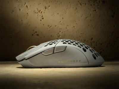 マウス・トラックボール Finalmouse UltralightX Prophecy Clix M s-l400.jpg