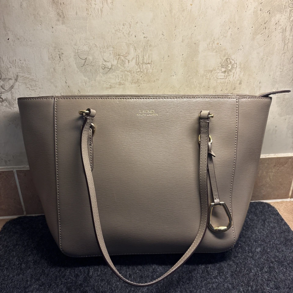Lauren Ralph Lauren Taupe leather shoulder bag - Image 2 of 4