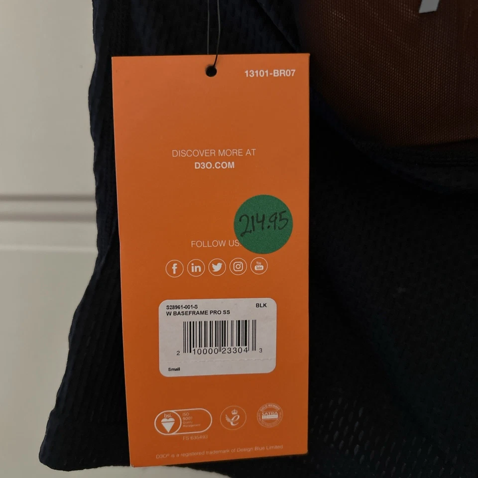 Fox D30 Base Body Armor Pro SS, protección más delgada y avanzada para mujer Foto 3 de 4