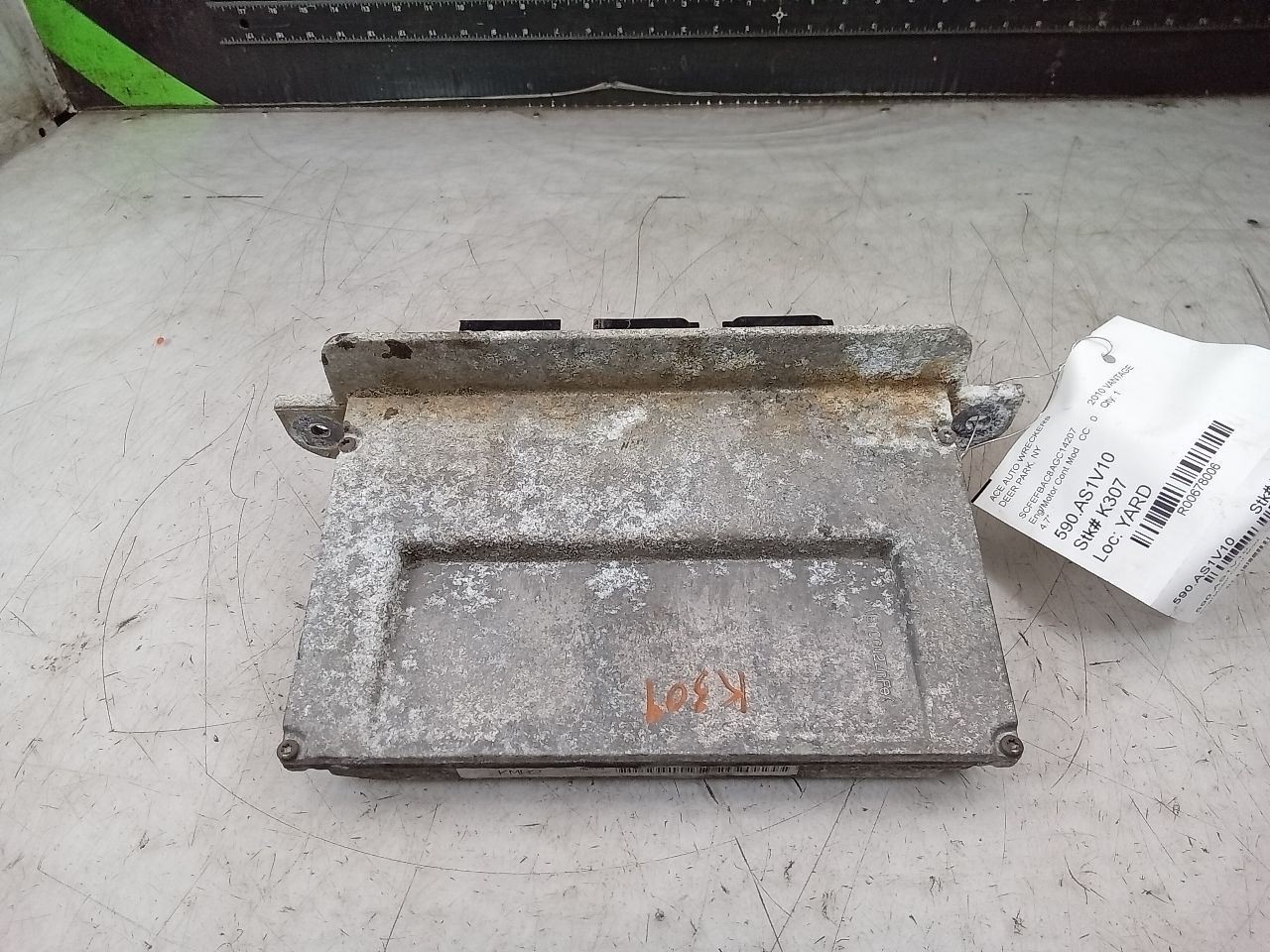 Aston Martin Vantage 2010 Electronic control unit P/N 678006