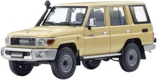 ALMOST REAL by KYOSHO 1/18 Toyota Land Cruiser 76 2017 Beige