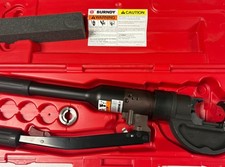 New Burndy Y750 HSXT Hydraulic Hand Operated 12 Ton Crimper Crimping Tool