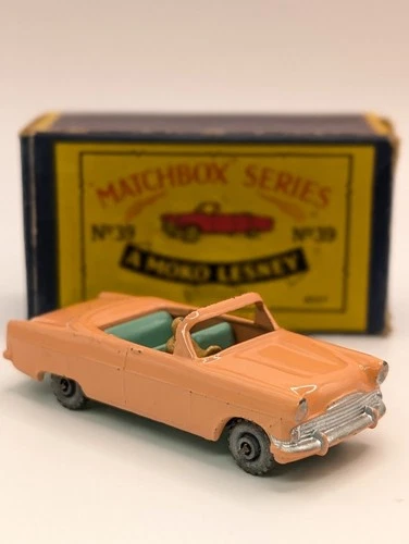 MATCHBOX LESNEY Moko 39a Ford Zodiac Convertibl near MIB vintage diecast toy car