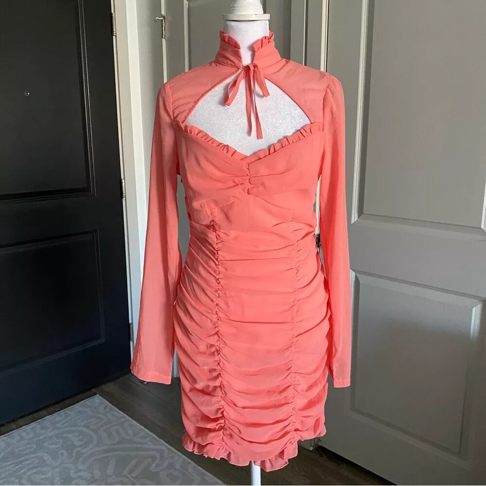 Pretty little top thing peach dress