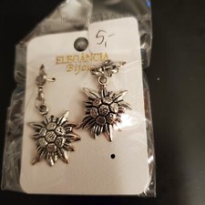 NEW! Fashion Jewelry.Germany,Pair Edelweiss Earrings charm