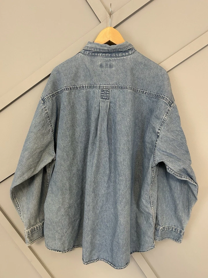 Vintage Cintas Hallmark Gold Crown Denim Button-Up Shirt 2XL Made in UAE - Image 2 of 4