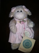 Boyds Bear and Friends Lamb “Elspethe Ewe” Stuffed animal Plush Collectible