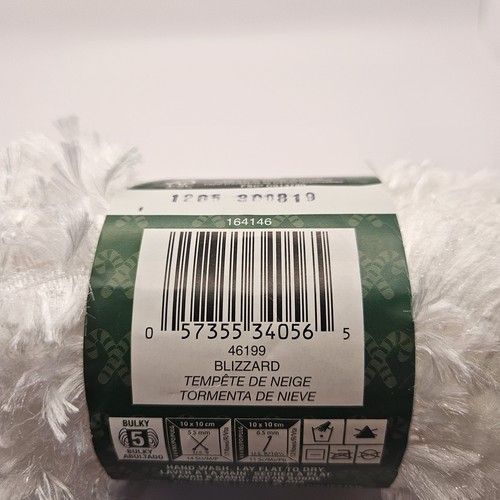 Bernat Boa Holiday Yarn Blizzard 3,5 oz nuovo unità singola - Foto 3 di 4