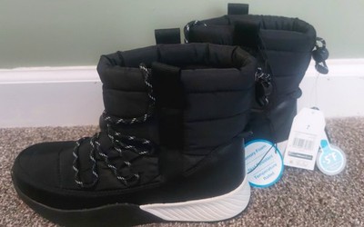 Time And Tru Winter Puff Booties -5°F Temp Skid Resistant Women Size 7 New 
