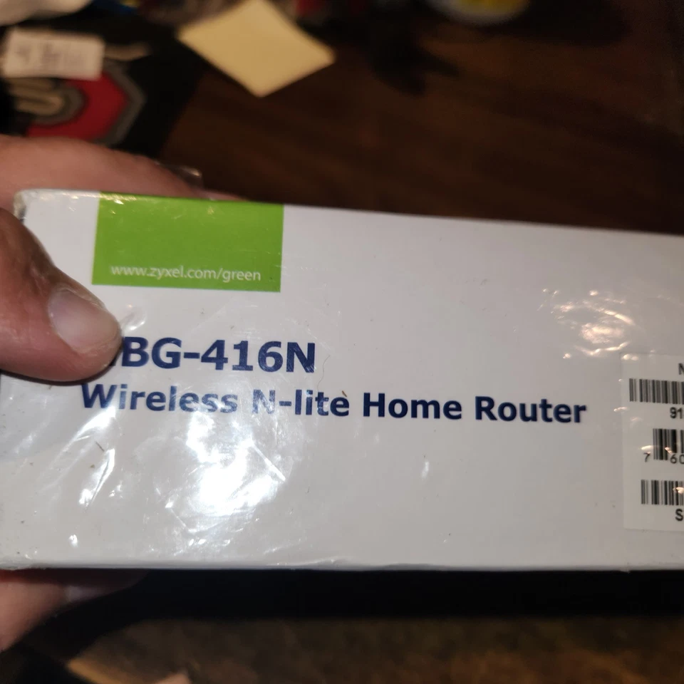 NEW ZyXEL NBG416N 150 Mbps 4-Port 10/100 Wireless N Router - Image 4 of 4