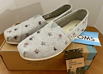 Tom s Drizzle Grey w/ Embroidered Bugs Slip-ons New w/ Tags & Box (W Size 11)