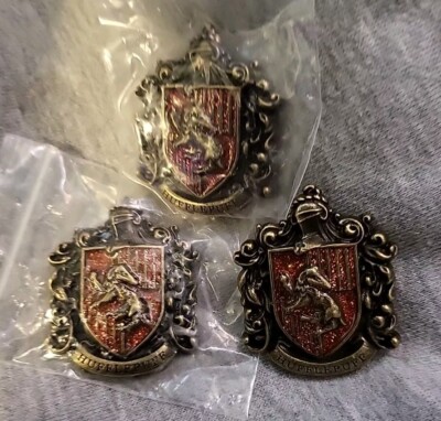 Spilla Hufflepuff Harry Potter - Cresta Della Casa In Metallo Smaltato, 20mm - Foto 13