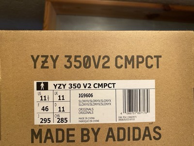 YZY 350 V2 CMPCT