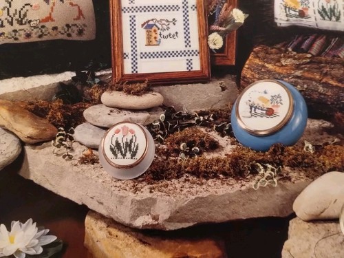 MILL HILL GANDER GARDEN CROSS STITCH BKLT - Picture 7 of 7