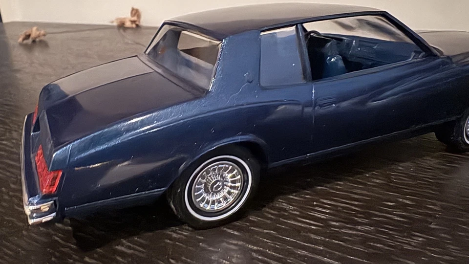 1979 Chevrolet Monte Carlo DEALER PROMO Blue Metallic 1/25 scale mint condition - Image 4 of 4