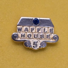 WAFFLE HOUSE 5 YEARS EMPLOYEE BADGE SERVICE AWARD PIN 10K GOLD FILLED