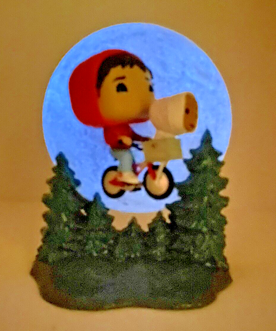 Funko Pop! Moment: E.T. The Extra-Terrestrial - Elliot and E.T.