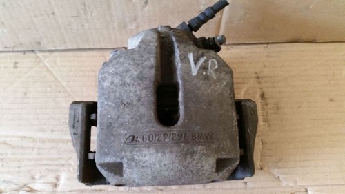 BMW 5 TOURING (E39) 520D Bremssattel rechts vorn mit Halter 60/22/296